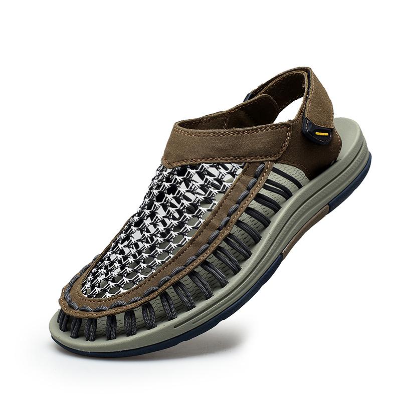 Fashion Lightweight Outdoor Walking Shoes New Men's Breathable Mesh Sandals Slip-on Beach Handmade Flats Summer Sports Shoes for Men