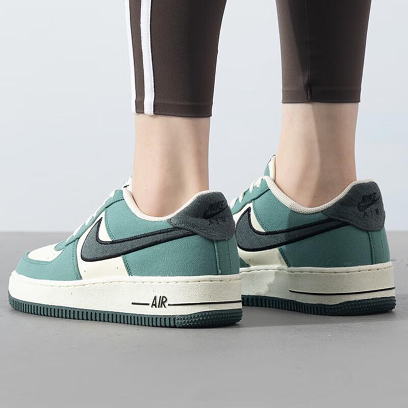 New Nike Air Force 1 Low Coconut Milk Vintage Green GS FN4731-100