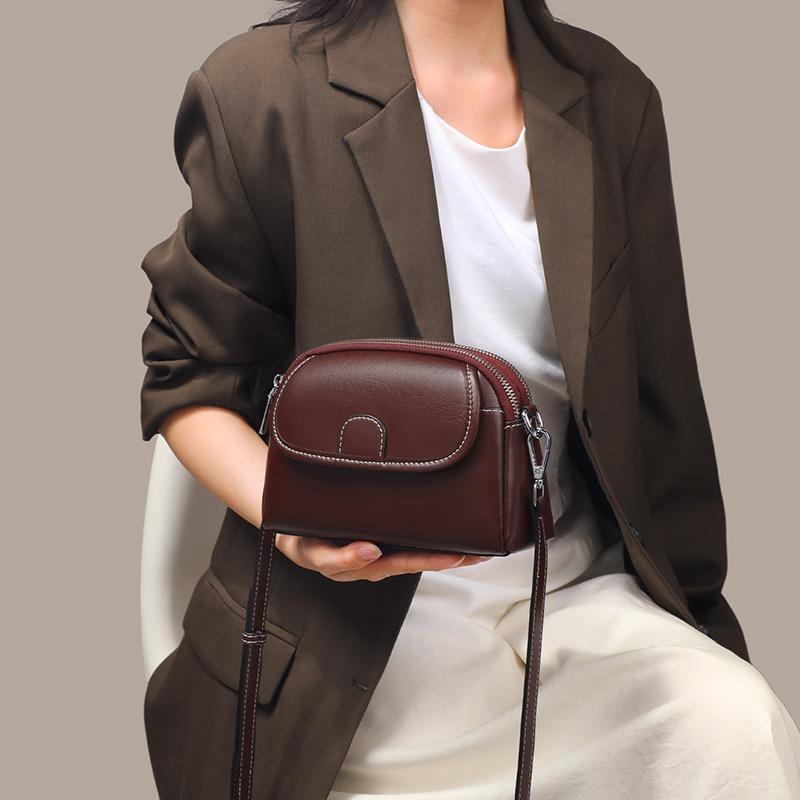 Bag New Women's Bag Summer Leather Messenger Bag Small Bag Fashion High Sense Versatile Commuter Shoulder Bag