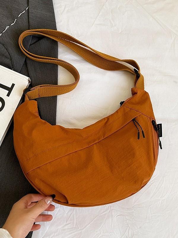 Simple Nylon Crossbody Bag With Inner Zipper Compartments For College Students