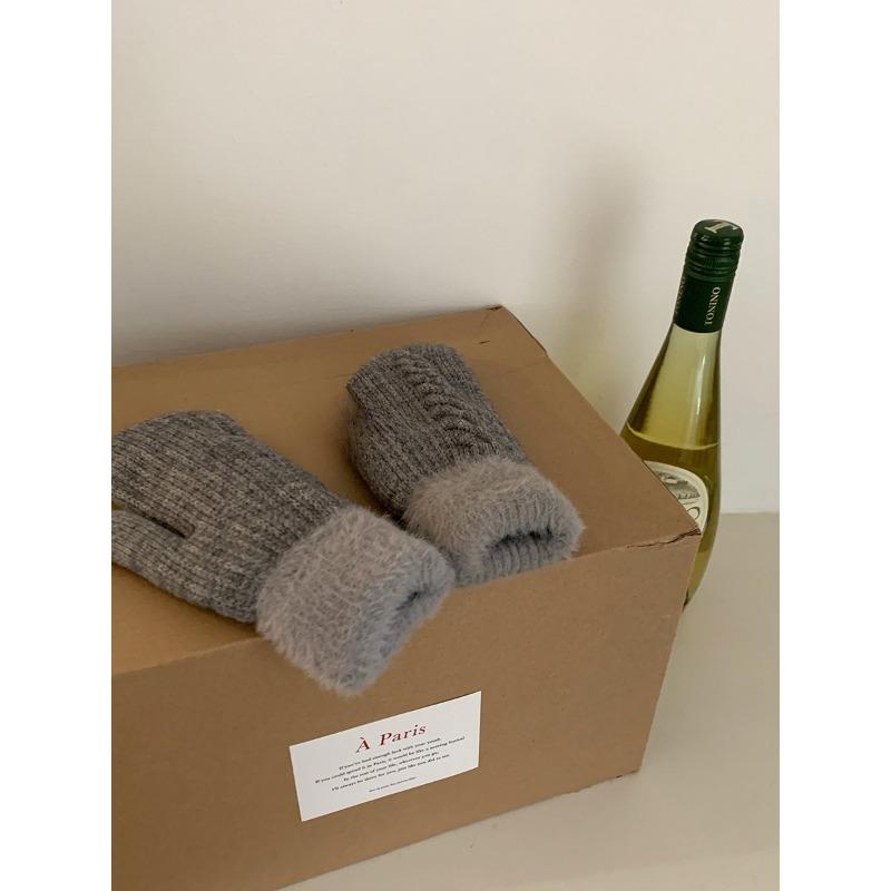 Cold Proof Cycling Gloves for Students Anti Freeze Warm Velvet and Thickened Knitted Gloves for Women  Winter