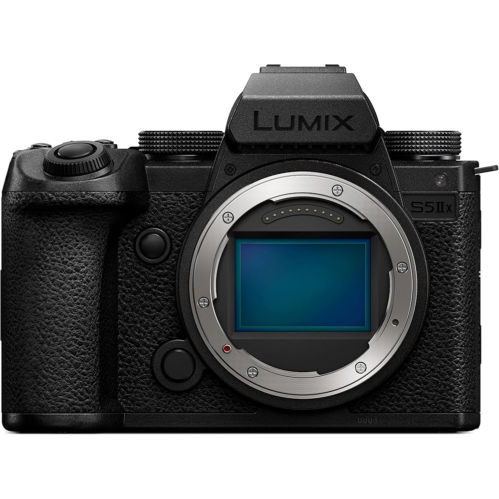 

Повнокадрова бездзеркальна камера Panasonic DC-S5M2X, Чорна