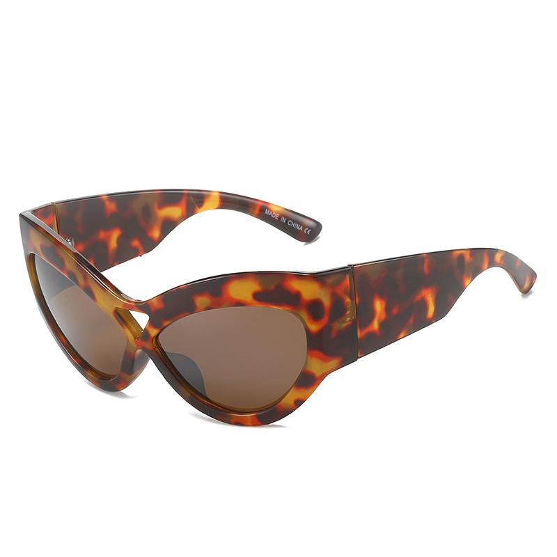 

Fashion Y2K Cat Eye Sunglasses Women Retro Big Butterfly Shape Hollow Eyewear Shades UV400 Trending Wide Legs Men Sun Glasses As shown