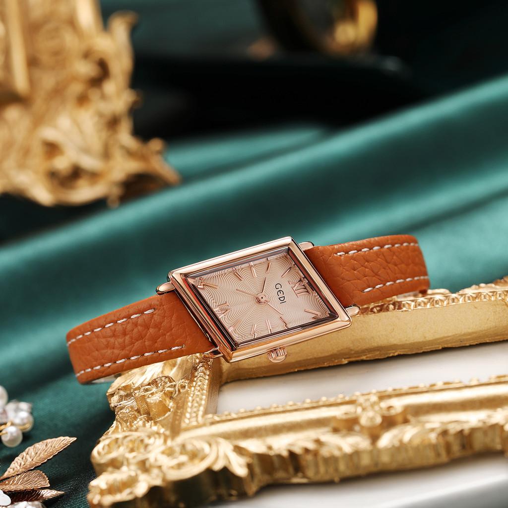 Retro Geordi Quartz Watch For Women With Water Resistance And Diamondshaped Dial