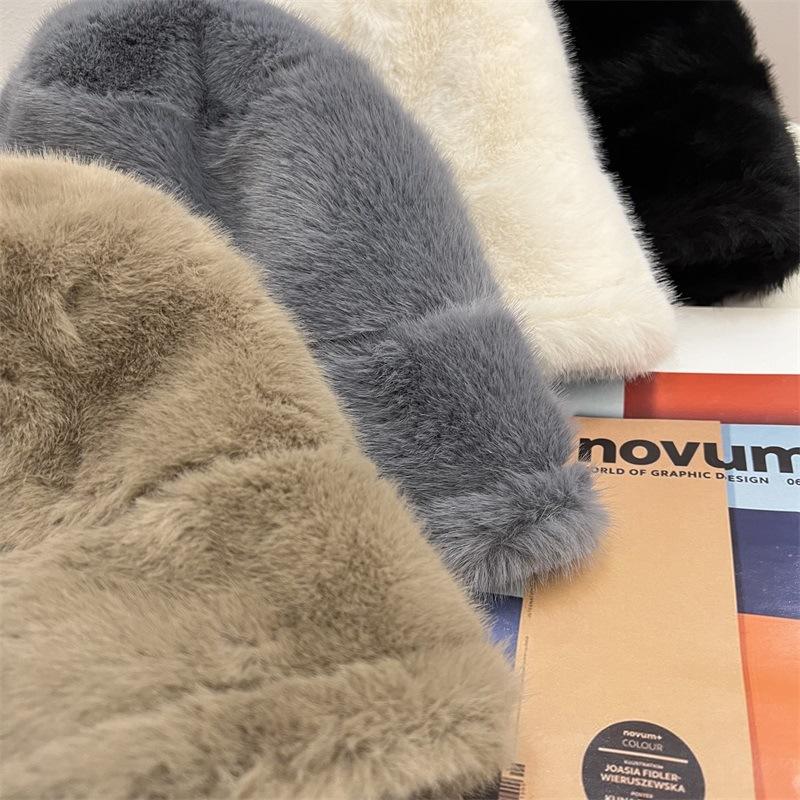 Winter new thickened imitation rabbit fur plush bucket hat women's northern outdoor cold protection ear cover hat tide