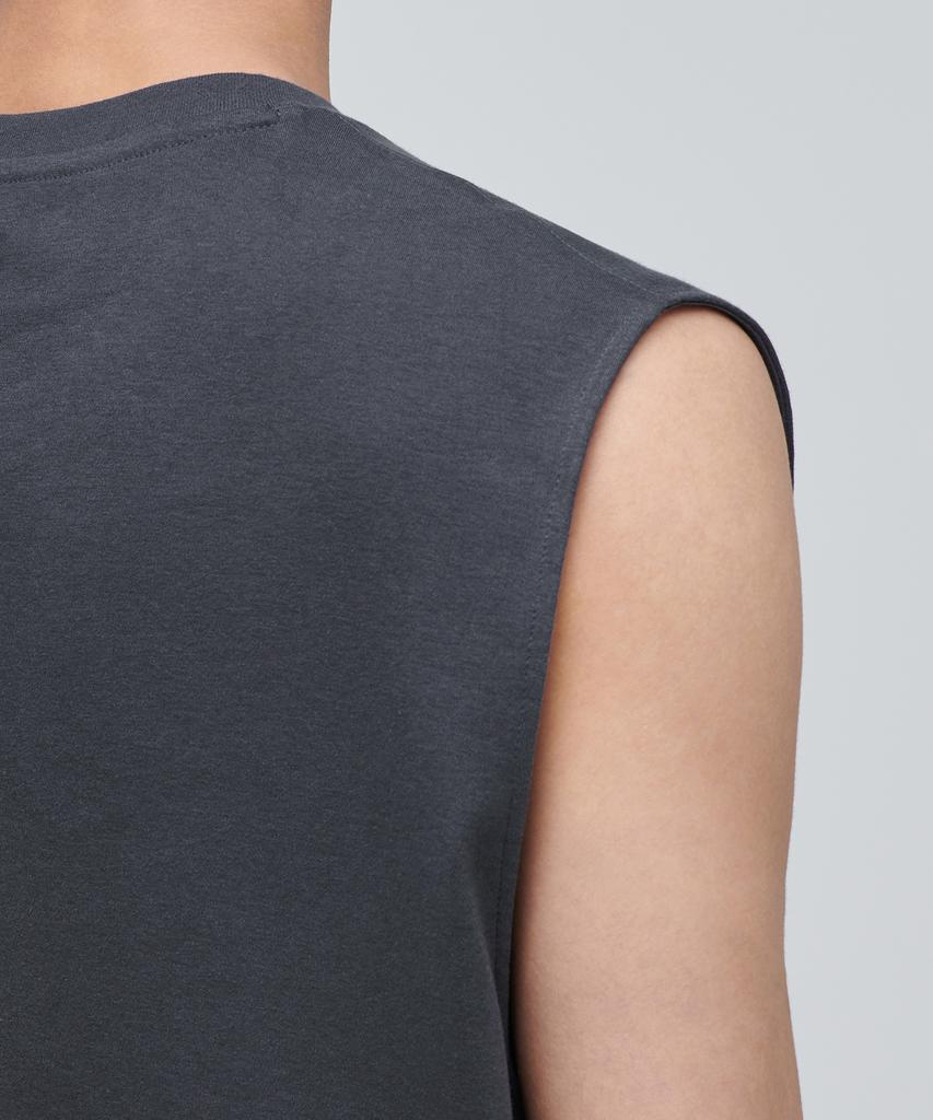 MUSINSA STANDARD Relaxed Sleeveless Top [Dark Gray]