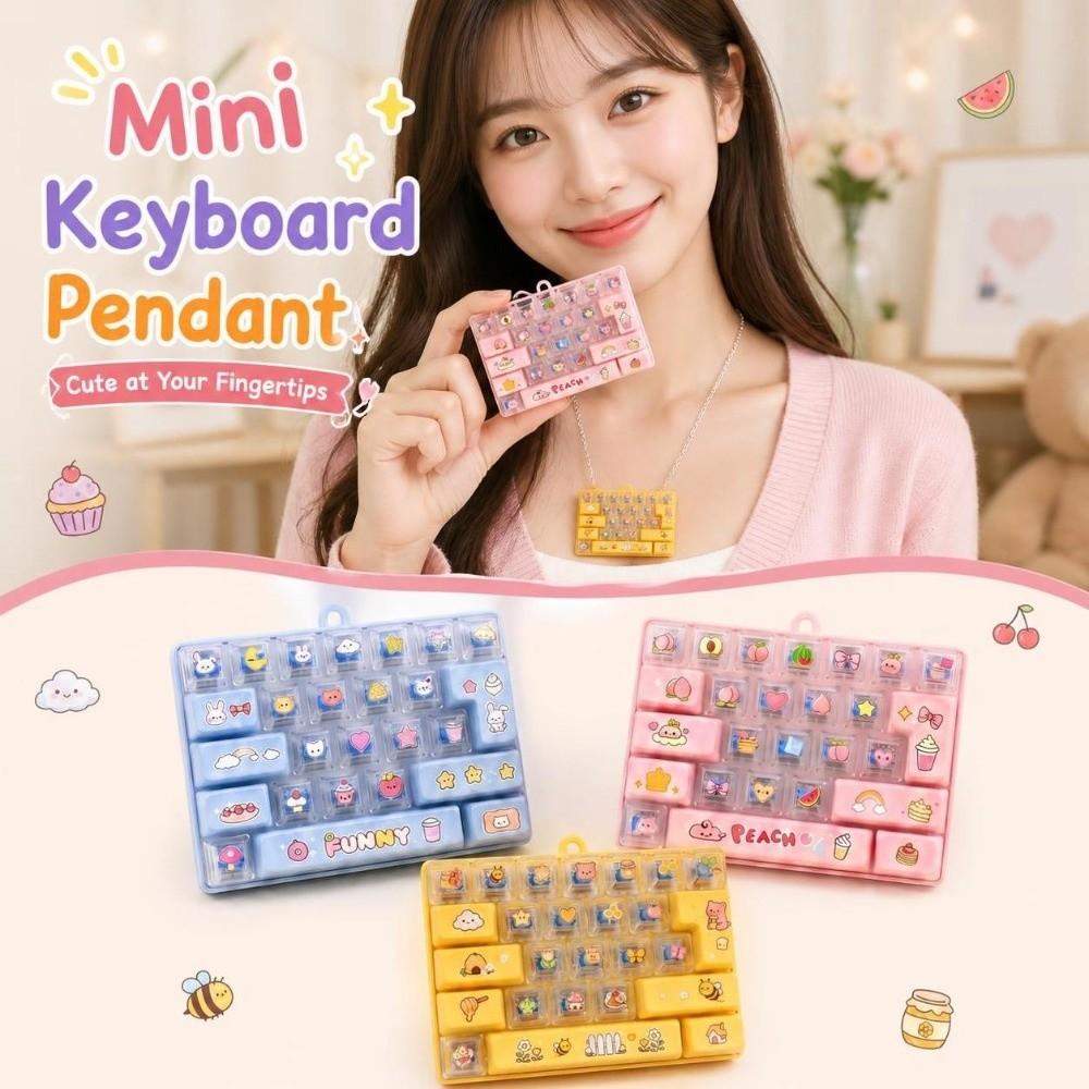 Cute Design Mini Keyboard Pendant Transparent Dual-Tone Keyboard Keychain  Desktop Decoration
