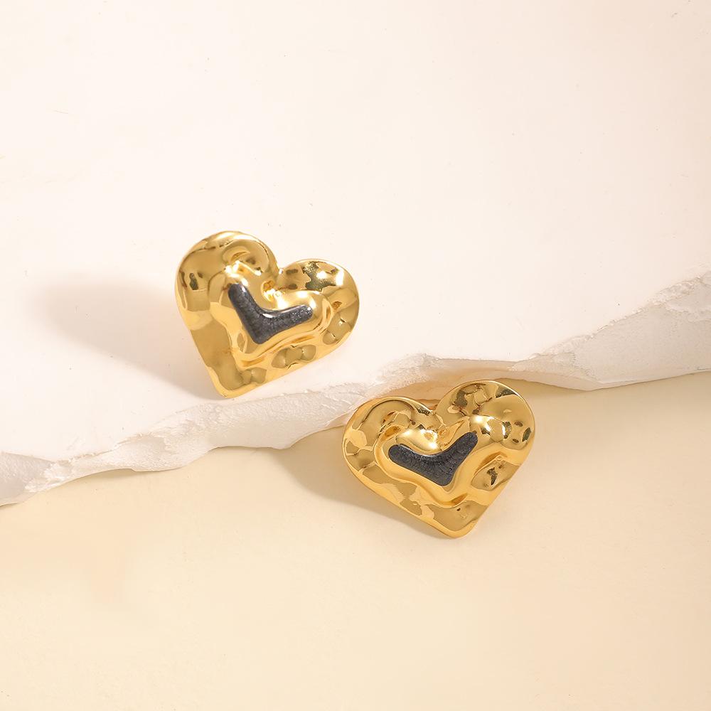 Japan and Korea simple design love stud earrings niche versatile hollow earrings stainless steel dripping oil cold wind women's earrings