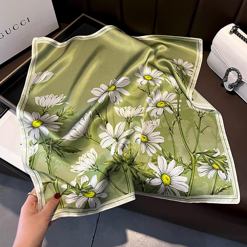 100% mulberry silk scarf, scarf, floral simple silk scarf, silk floral long scarf, versatile small square scarf, headband. 53*53cm