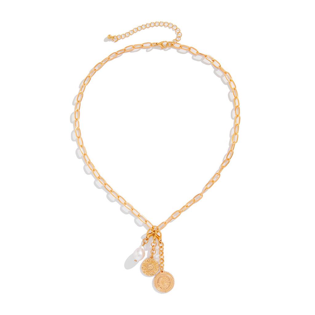 Cold Metal Multi-Eye Fringed Collarbone Necklace Female, Simple Heart-Shaped Strawberry Micro-Inlaid Jewelry