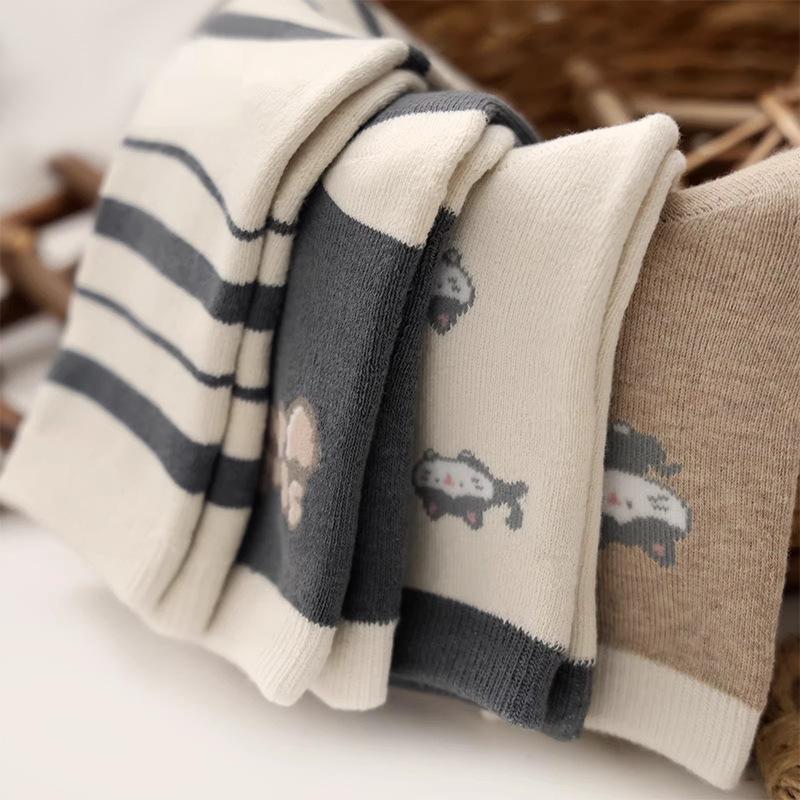 Women's Warm Terry Socks - Cute Cat Design, Cold-Resistant, Thickened Floor Socks for Autumn/Winter