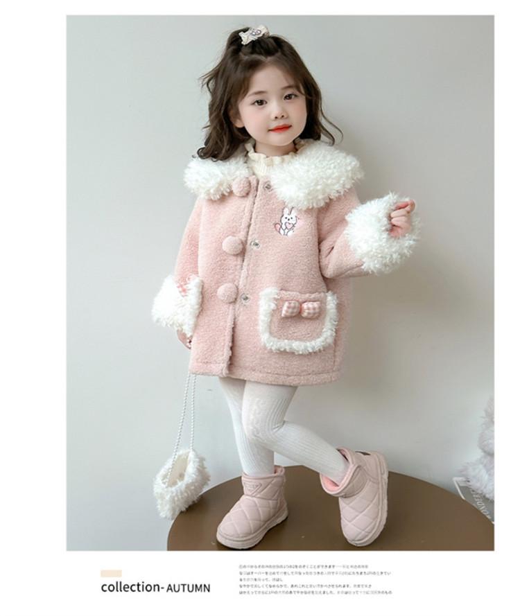 Mädchen Wintermantel im koreanischen Stil mit rosa Hasenohren und flauschigem Futter