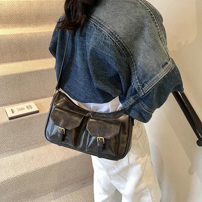 Retro style women's crossbody bag with zipper  monochromatic PU  large capacity  casual shoulder bags  stitching line