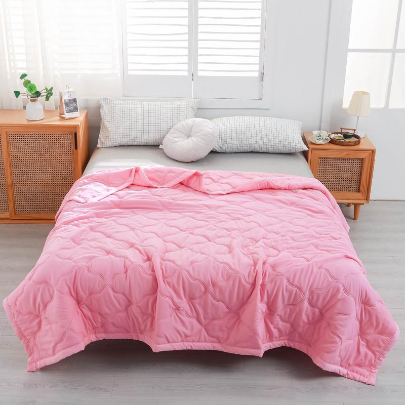 New Solid Thin Summer Quilt Lightweight Cloud-feeling Air Conditioner Blanket Skin Friendly Breathable Bare Sleeping Comforter