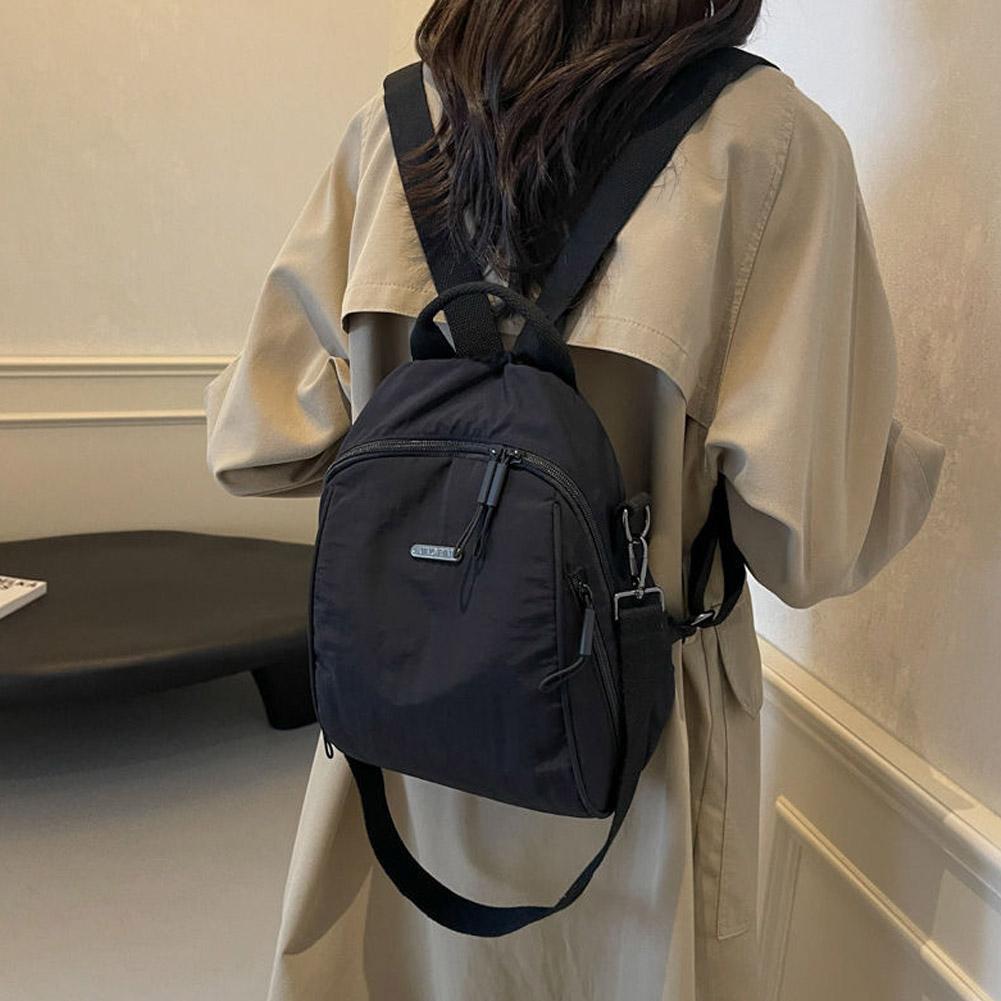 Large Capacity Lightweight Women's Travel Backpack Fashionable Simple Casual Handbag Sport Hiking Backpack