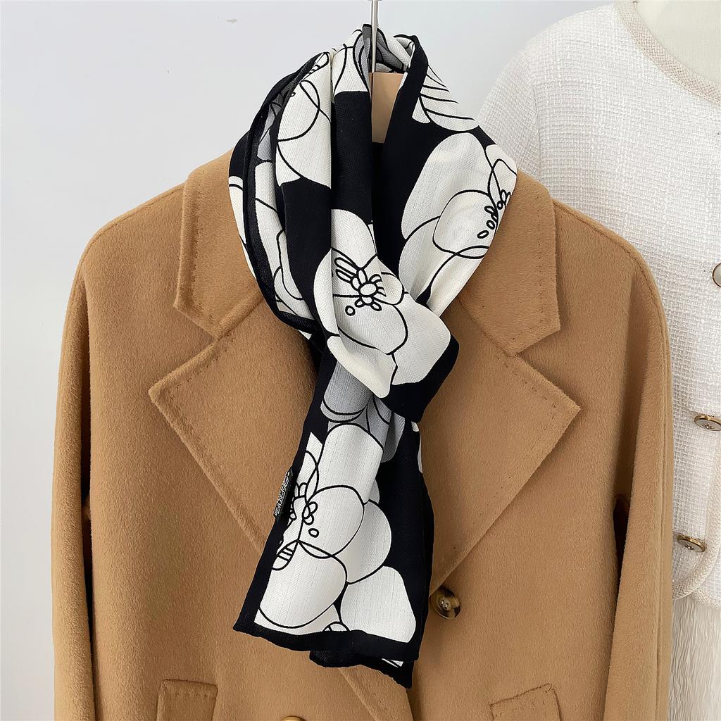 Gift for Mom Thin Silk Scarf Small Shawl for Women 2024 New Long Style Elegant Fashionable Large Ribbon Decoration