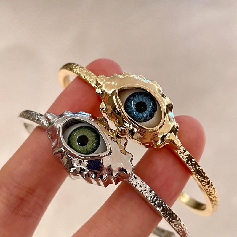 Exaggerated Aesthetic Devil'S Eye Metal Texture Bracelet For Women Cuff Bangles Jewelry Vintage Simple Eye Open Bracelets