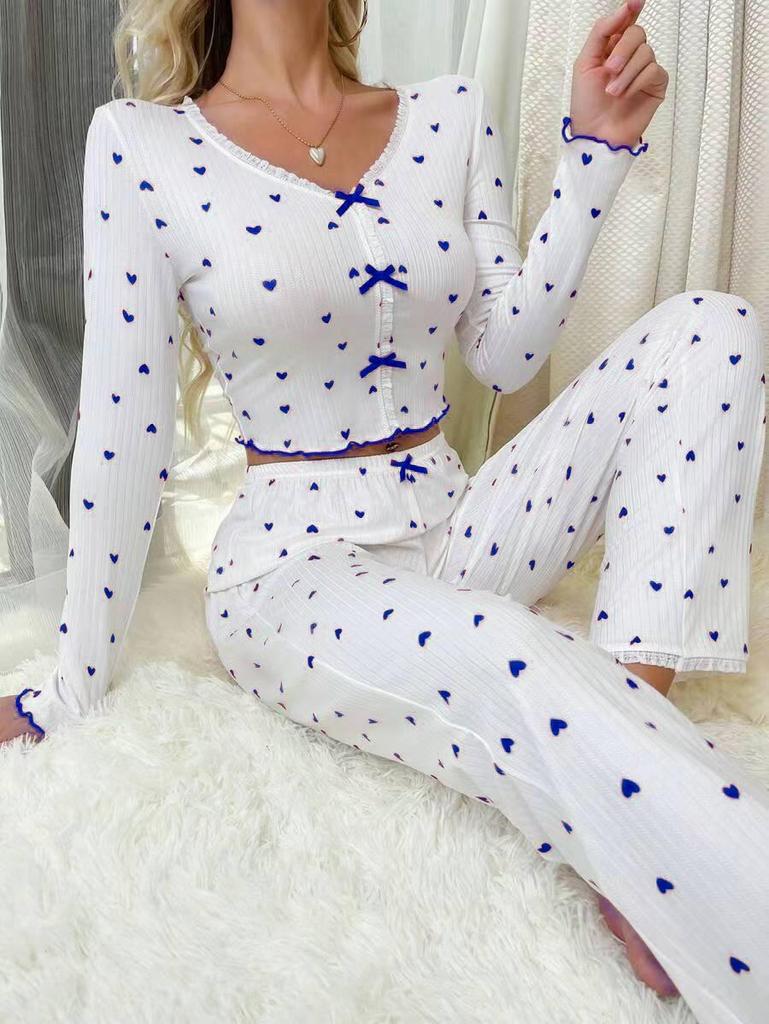 Women's Long-Sleeve V-Neck Heart Pajama Set - Wearable Outdoors