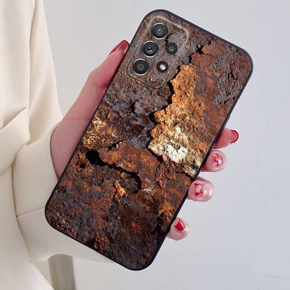 

Retro Industrial Style Rusty Phone Case For Samsung S24,21,22,23,30,Ultra,20,Plus,Note,10,9,Black soft silicone case Samsung S24