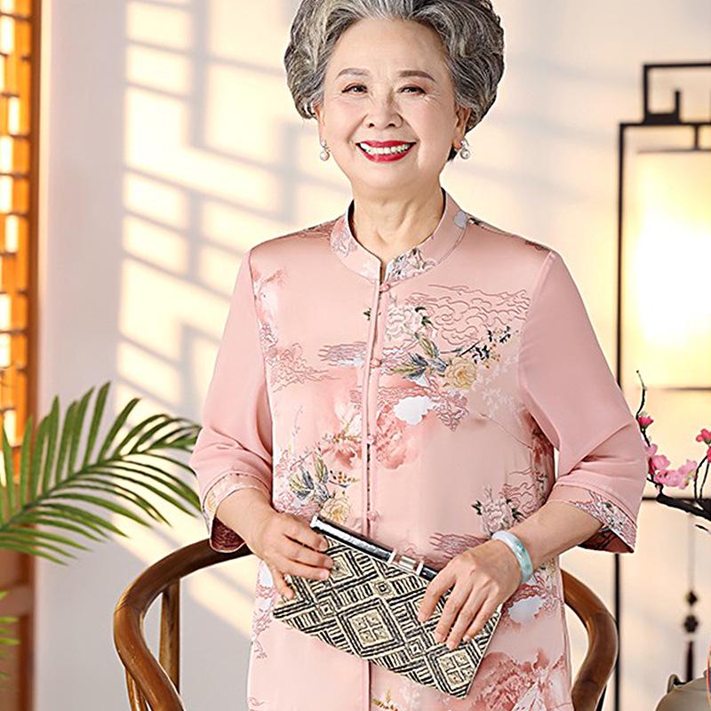 

Silk Summer Shirt for Seniors 2026: Stylish Attire for Middle-aged & Elderly Women 2XL (recommended 110-120 jin) рожевий