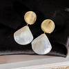Gold Fan-Shaped French Shell Earrings with Mother-of-Pearl: Vintage 2024 Retro Design for Women