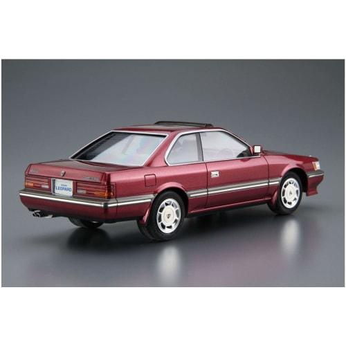 Aoshima Bunka Kyozai 1/24 Scale Model Car Series No. 61 Nissan UF31 Leopard 3.0 Altima 1986 Plastic Model