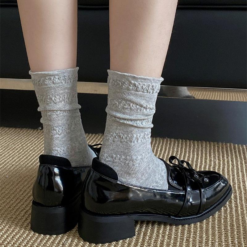 Women's Spring Thin Solid Color Mesh Boneless Pleat Versatile Medium Tube Cotton Socks