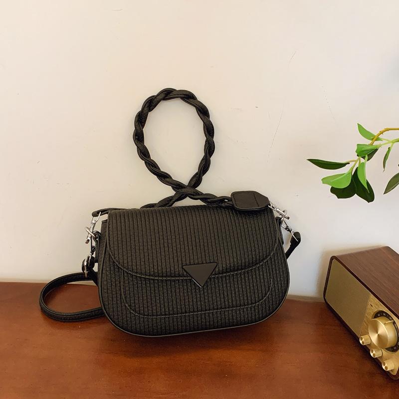 Simple and fashionable small bag women's new fashion trend shoulder bag retro casual messenger saddle bag