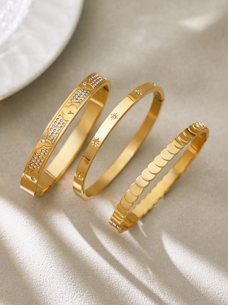 18K Gold-Plated Stainless Steel Round Pendant Bracelet with Zircon Inlay for Women - Popular European & American Style