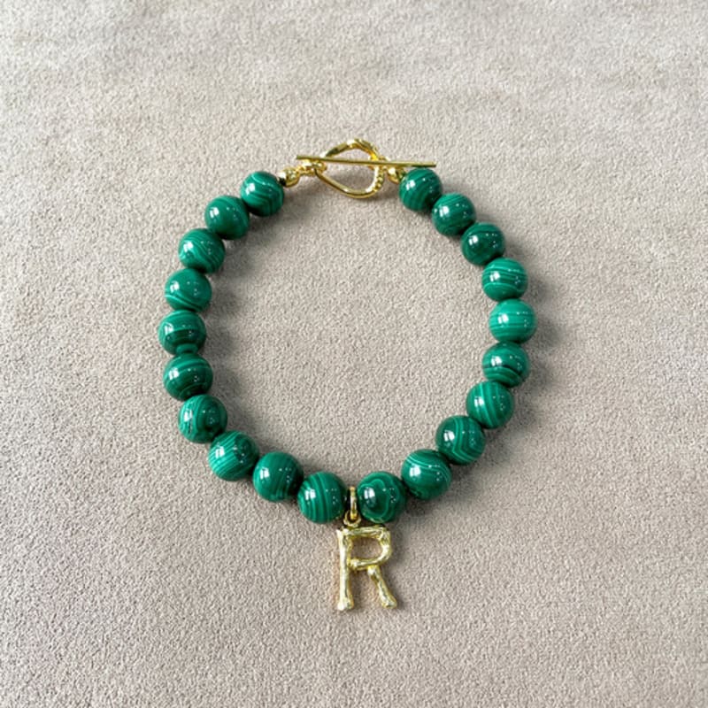 

SATTCHI 3A MALACHITE GEMSTONE INITIAL B (Please leave the alphabet in the delivery note) green
