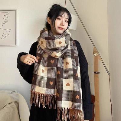 Bufanda de Cuadros con Corazón de Imitación Cachemir Otoño/Invierno - Estilo Coreano de Moda para Parejas y Estudiantes