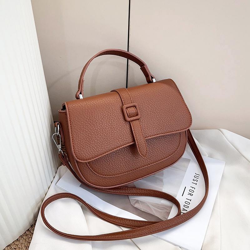 Retro Solid Color Saddle Bag High Quality Leather Shoulder Bags for Women 2026 New Simple Ladies Crossbody Bag Designer Handbags
