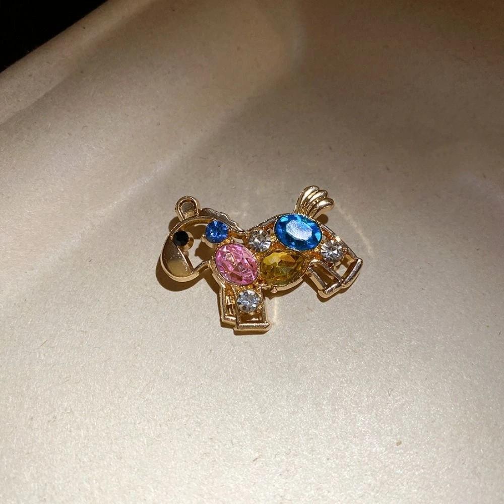 New Year Little Horse Brooch Rhinestone Animal Lapel Pins Retro Zodiac Pony Pin Party Decoration