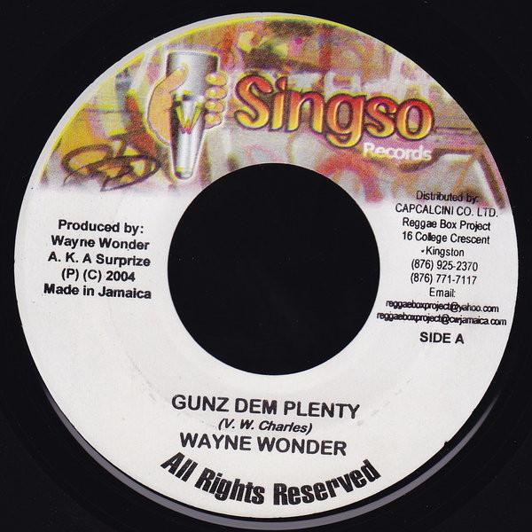 

7-дюймовая пластинка WAYNE WONDER - Gunz Dem Plenty / Bus Di 45 none Singso Records 2004 Ямайка Регги, Ска и Даб Б/У