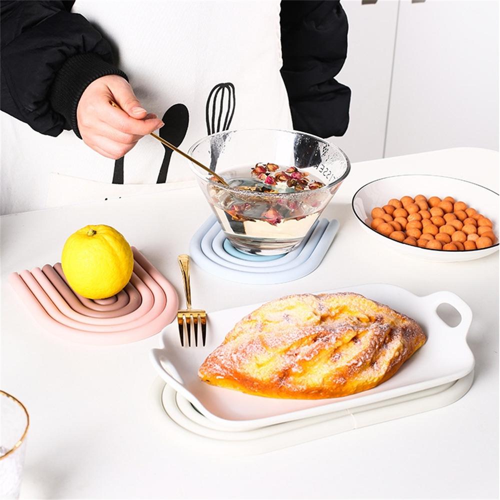 Kitchen Heat-resistant Table Ddecoration and Accessories Home Rainbow Silicone Table Mat Removable Washsble Table Placemats