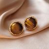 Maillard coffee color geometric earrings 2025 light luxury high-end temperament stud earrings niche retro style earrings