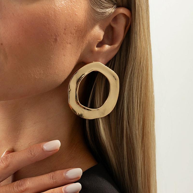 

Minimalist Irregular Circle Metal Necklace Earrings Set Fashion Hollow Women Exaggerated Hoop Statement Zircon Party Daily Gift