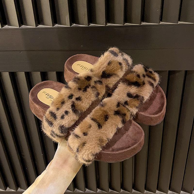 Thick-bottomed Fluffy Slippers for Women To Wear, Autumn and Winter Square Head Retro Leopard Print One-word Cotton Slippers, Comfortable