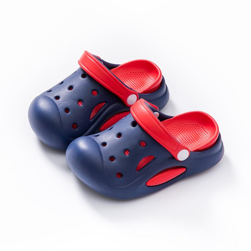 Children's Hole Shoes New Summer Beach Super Soft Non-slip Deodorant Boys and Girls Hollow Cool Slippers