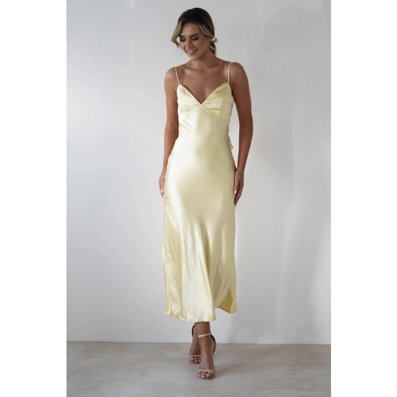 A New Style of Dress with Strappy Satin Finish, A Fashionable Backless Strappy Cinched-waist Dress