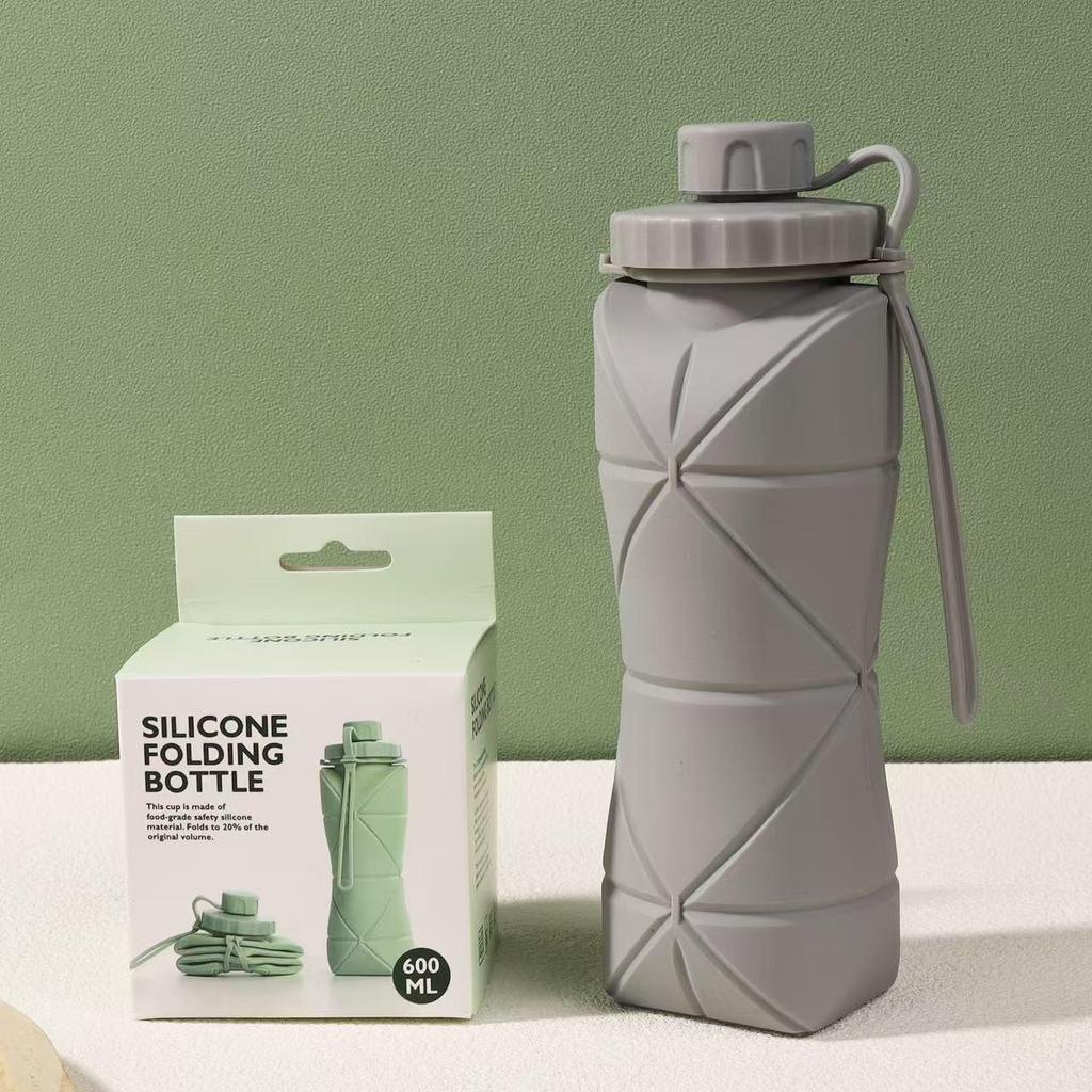 Collapsible High-Temperature Resistant Silicone Water Bottle - Portable & Easy to Store for Outdoor Sports.