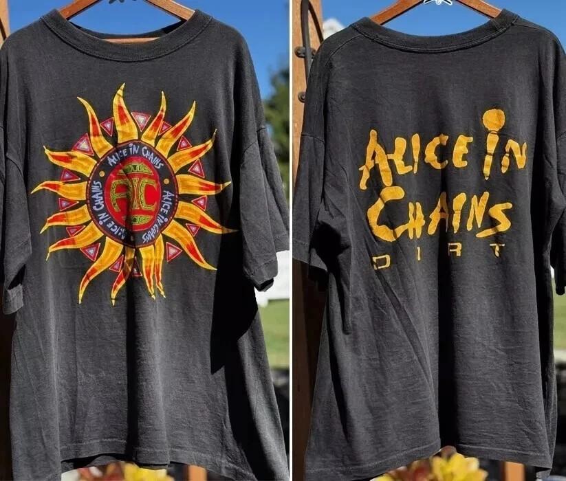 

Vintage Alice In Chains TShirt TwoSided Grunge Band Graphic FAN SHIRT PA9263 Unisex T-Shirt XL