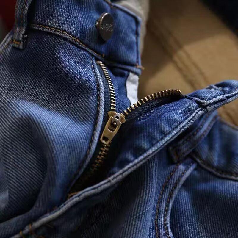 Women's Plus Size High Waist Light Blue Velvet Thickened Jeans for Autumn and Winter