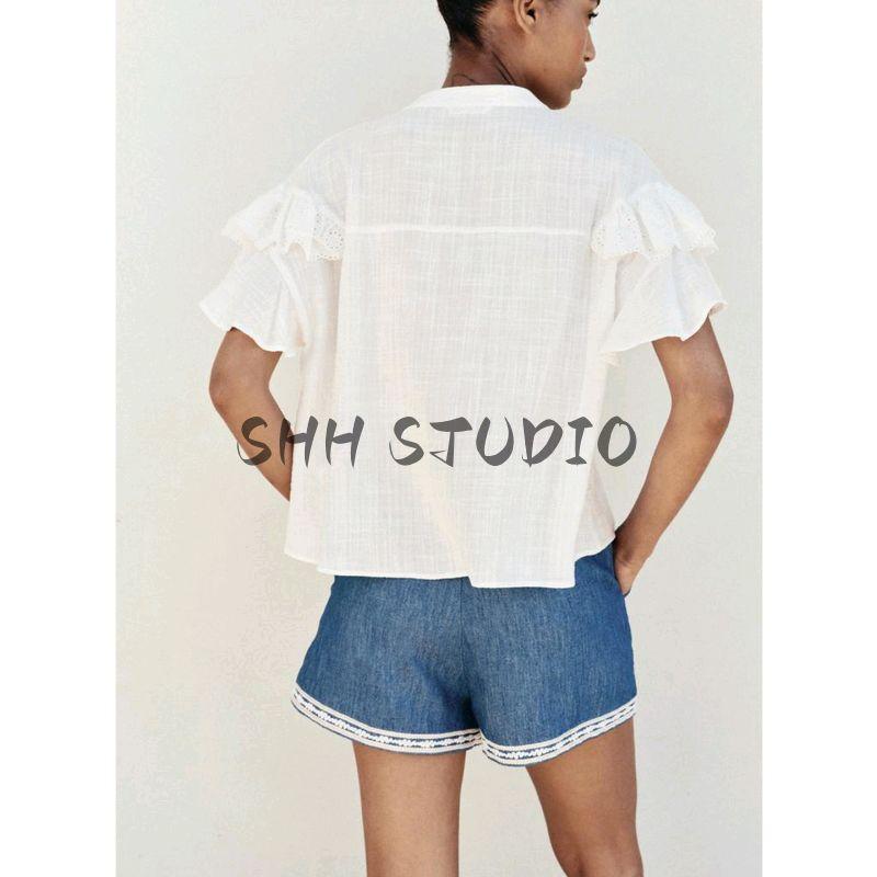 Summer New Product Women's Clothes Vacation Style Cut Out Embroider Laminated Decoration Minimalist Short Sleeve V-neck Shirt 1971060