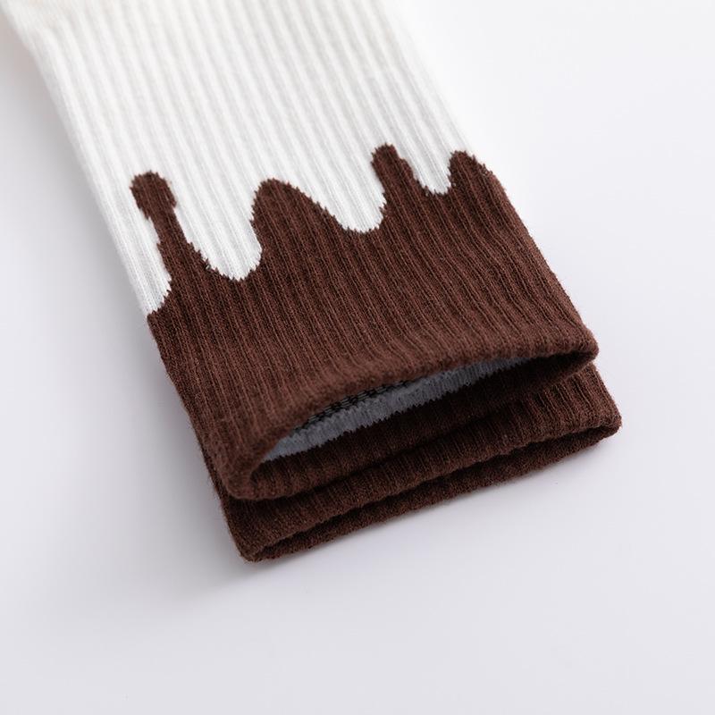 Creamy Color Block Patchwork Cotton Sports Socks for Men & Women - Trendy Mid-Calf Streetwear Style.