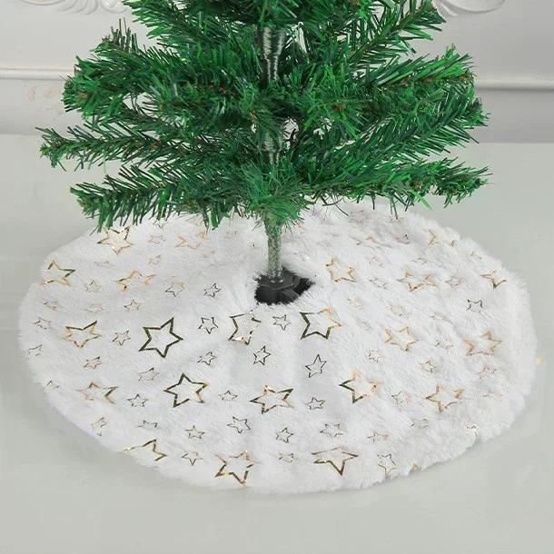 Christmas Tree Skirt White Plush Snowflakes Faux Fur Xmas Trees Skirts Base Cover New Year Ornaments Home Decoration Carpet 38Cm