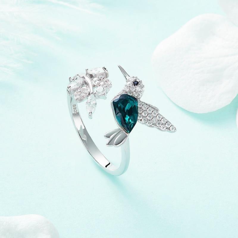 Fashion CopperColor Hummingbird Adjustable Ring for Women with Green Austrian Crystal Luxury Wedding Rings Jewelry Gift