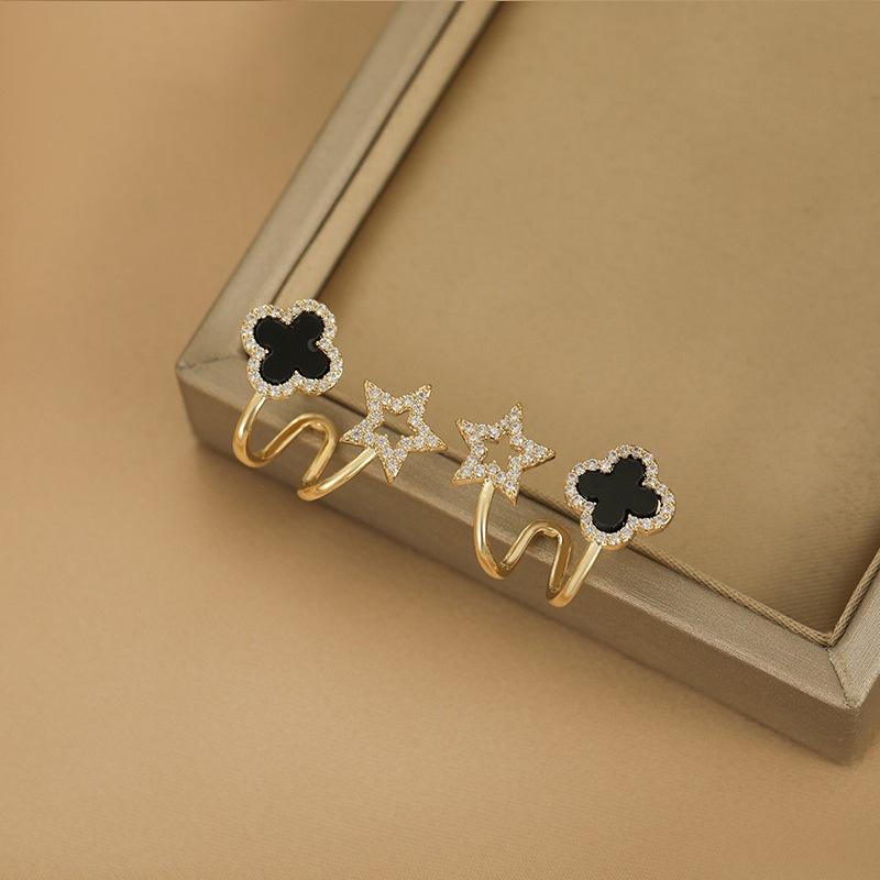 Women's Fashion Simple Four Leaf Flower Versatile High End Earrings