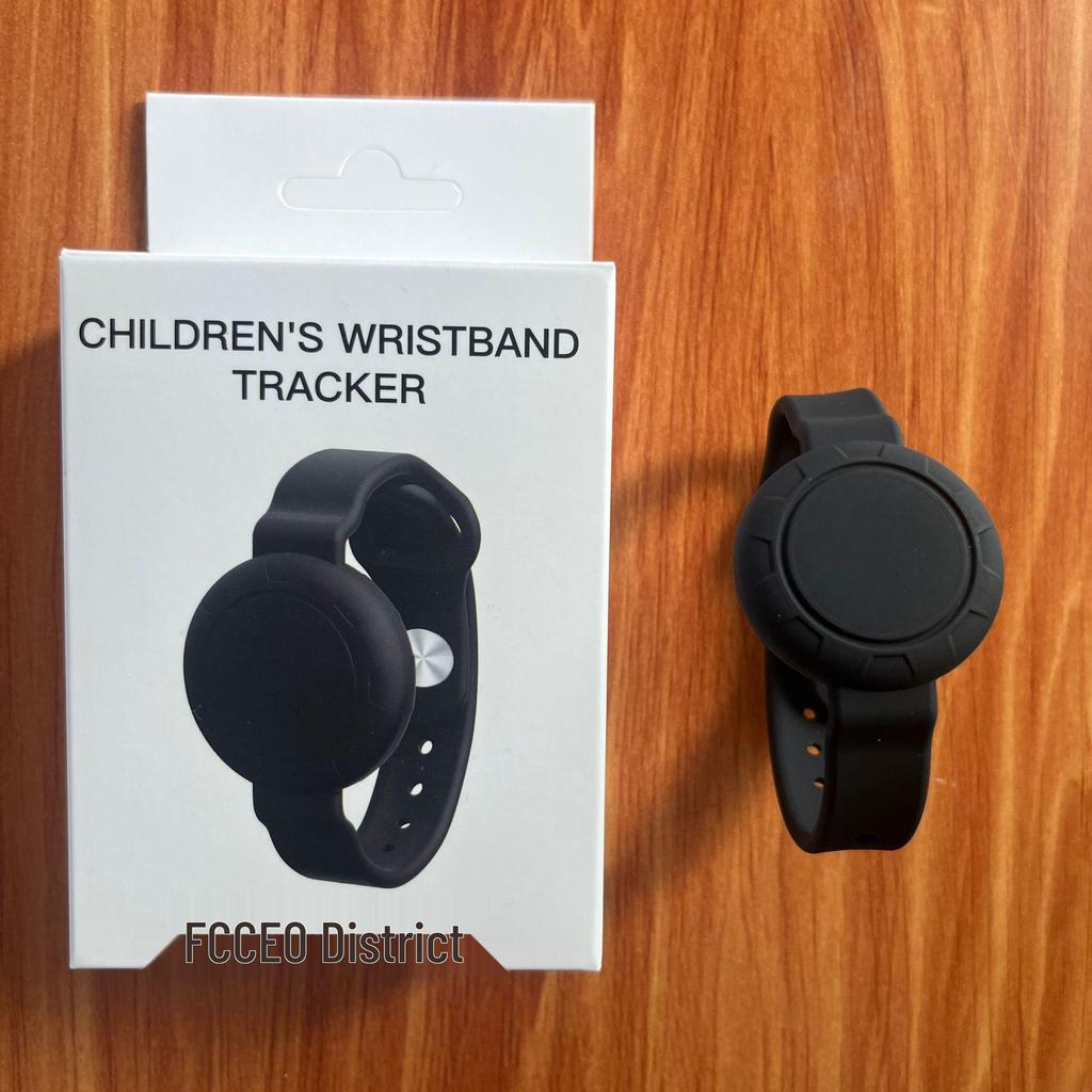 Cross-border GPS Tracker Watch for Kids and Seniors - Anti-Lost Monitoring Device