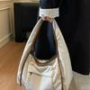 New Winter Corduroy Shoulder Bag Women Fashi Large Capacity Tote Handle Bag Comfortable and Versatile Texture Commuting Bag